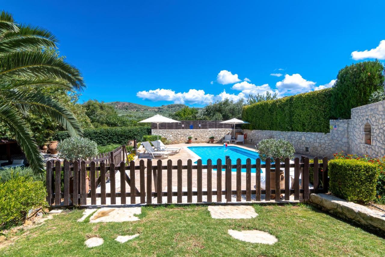 Alia Stone Villa-Ideal For Families-Heated Pool Nohia Extérieur photo
