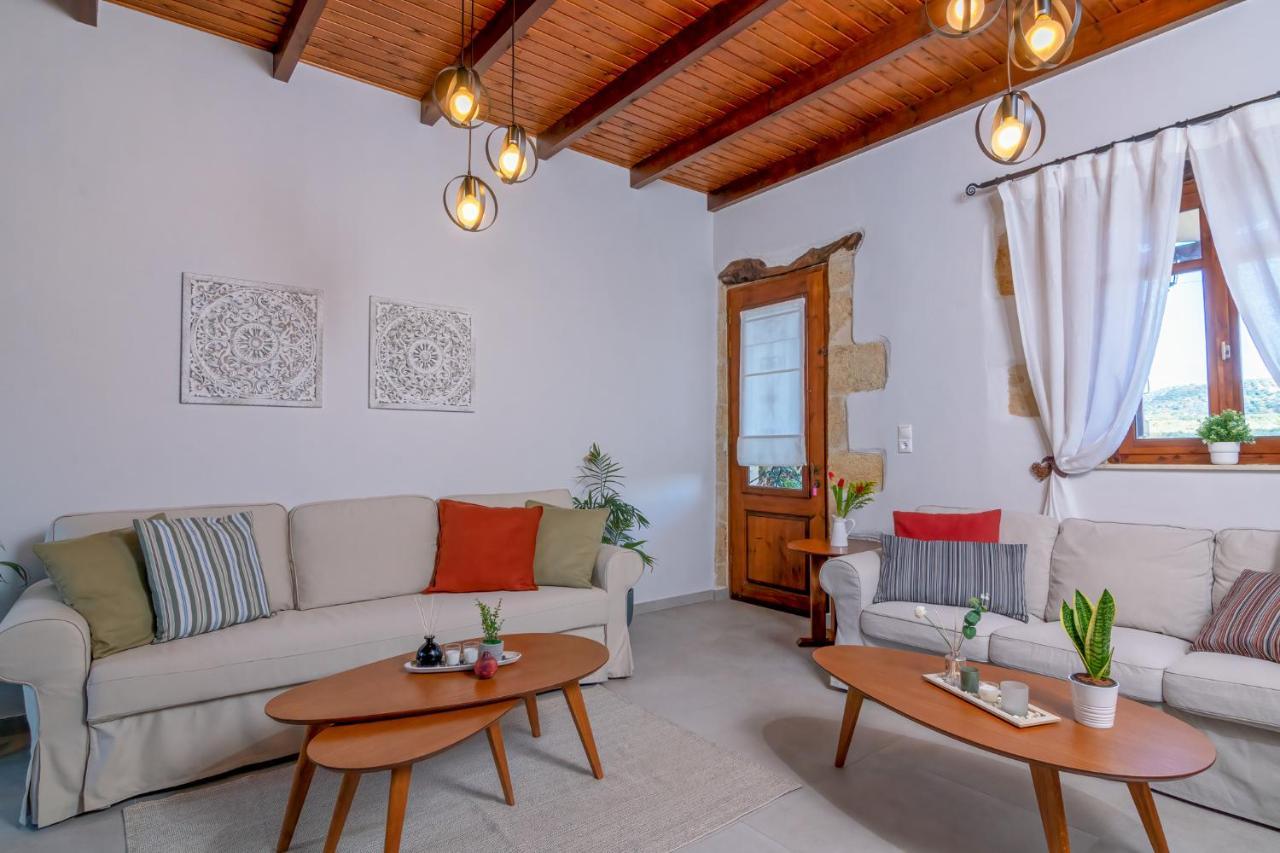 Alia Stone Villa-Ideal For Families-Heated Pool Nohia Extérieur photo