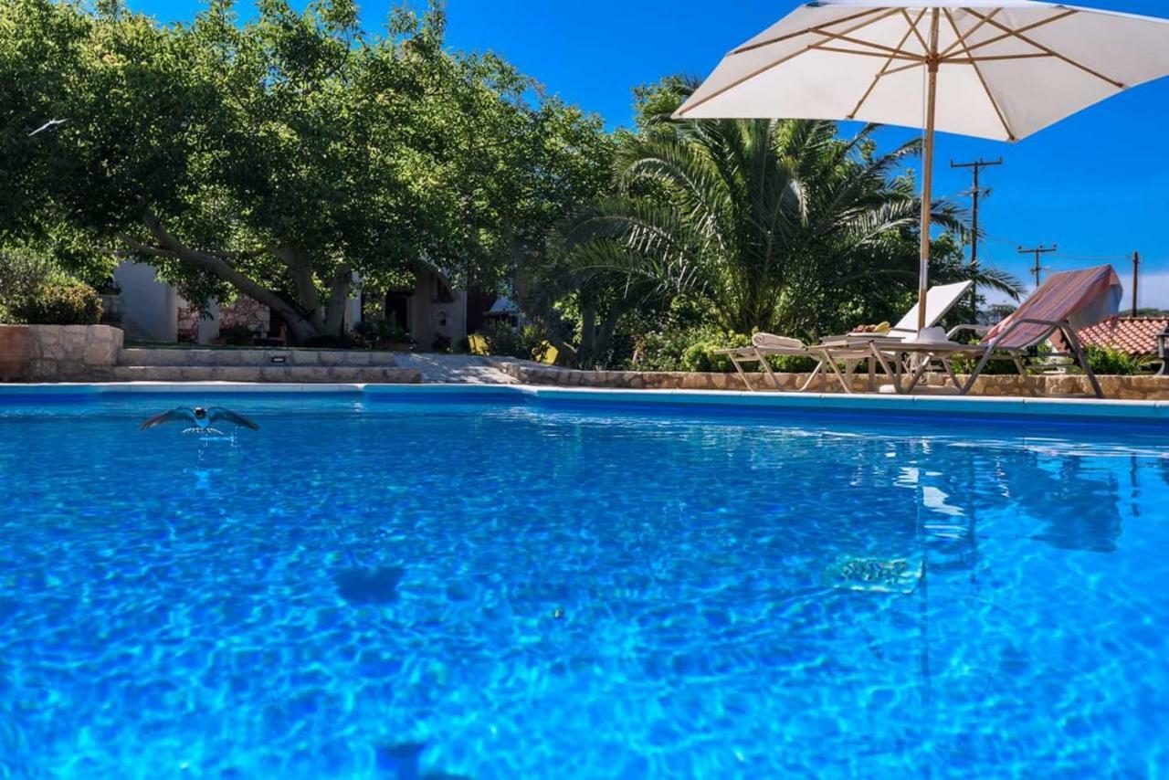Alia Stone Villa-Ideal For Families-Heated Pool Nohia Extérieur photo